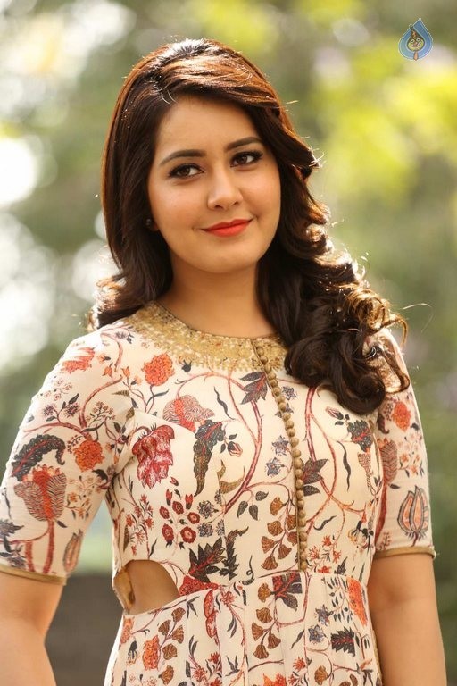 Rashi Khanna Latest Photos - 10 / 54 photos