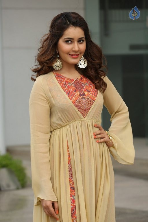 Rashi Khanna Latest Photos - 2 / 63 photos