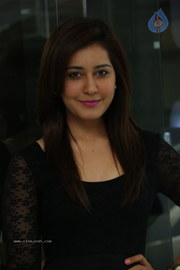 Rashi Khanna New Photos - 6 / 64 photos