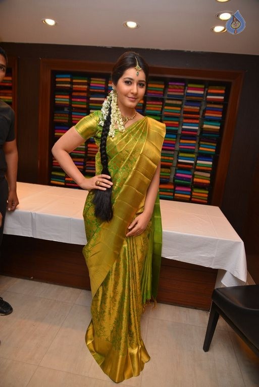 Rashi Khanna New Photos - 29 / 29 photos