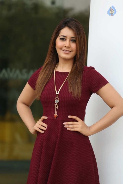 Rashi Khanna New Photos - 9 / 82 photos