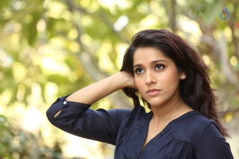 Rashmi Gautam New Photos - 23 / 60 photos
