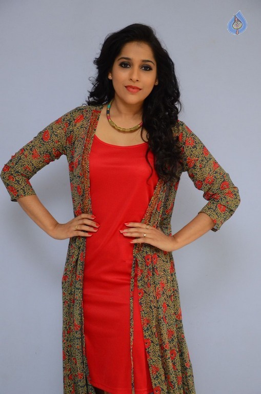 Rashmi Gautam New Stills - 36 / 39 photos