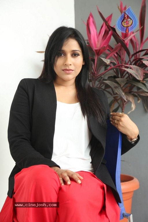 Rashmi Gautam New Stills - 31 / 31 photos
