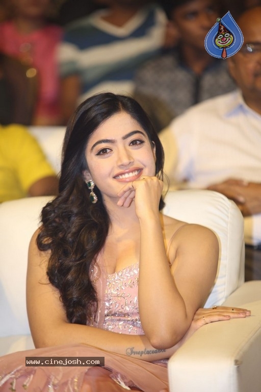 Rashmika Mandanna at Geetha Govindam Audio Launch - 11 / 21 photos