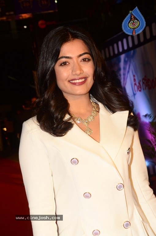 Rashmika Mandanna at Zee Cine Awards 2018 - 21 / 21 photos