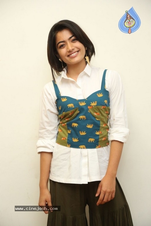 Rashmika Mandanna Latest Photos - 4 / 10 photos