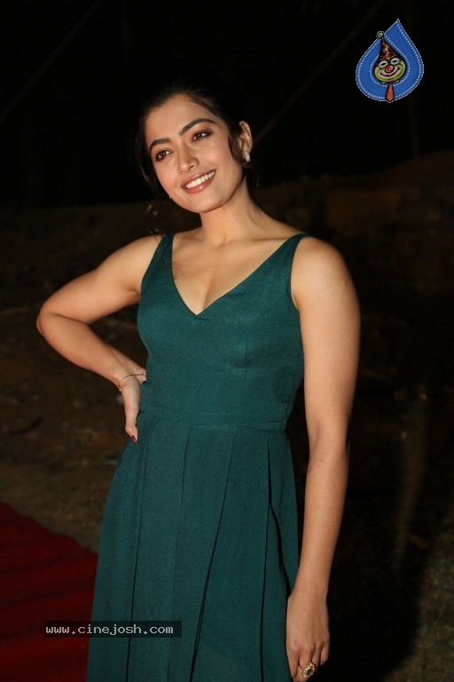 Rashmika Mandanna Photos - 13 / 21 photos