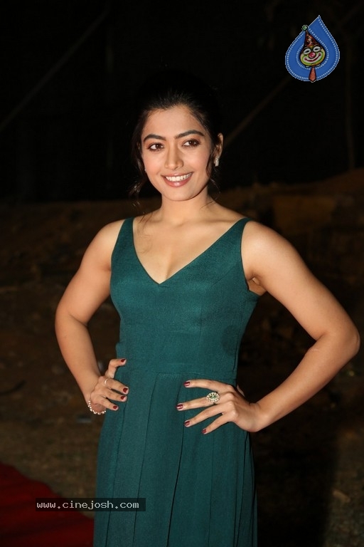 Rashmika Mandanna Photos - 14 / 21 photos