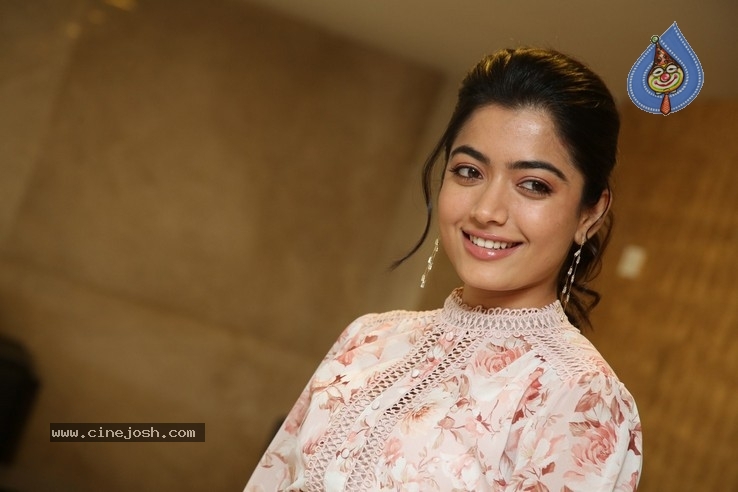 Rashmika Mandanna Photos - 2 / 33 photos