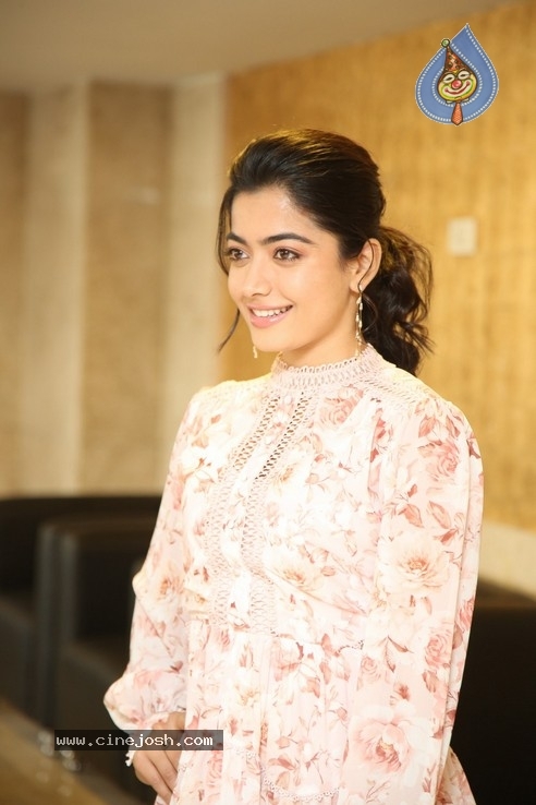 Rashmika Mandanna Photos - 6 / 33 photos