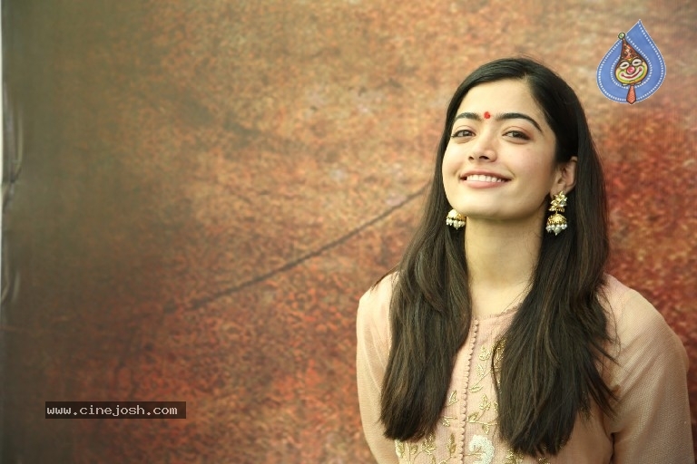 Rashmika Mandanna Photos - 5 / 21 photos