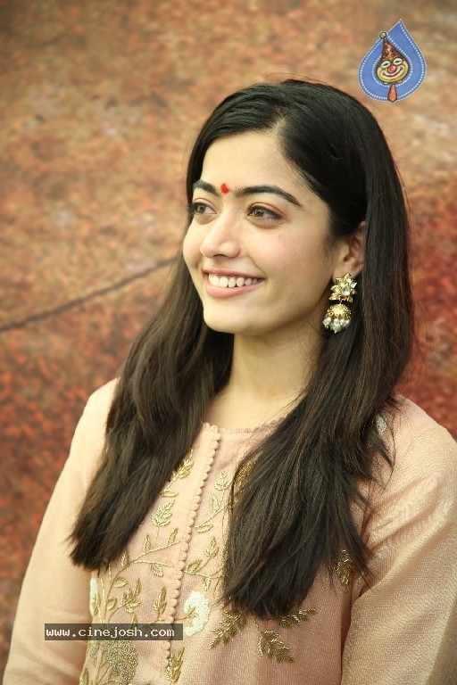 Rashmika Mandanna Photos - 13 / 21 photos