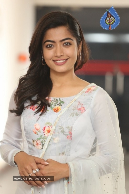 Rashmika Mandanna Stills - 15 / 49 photos