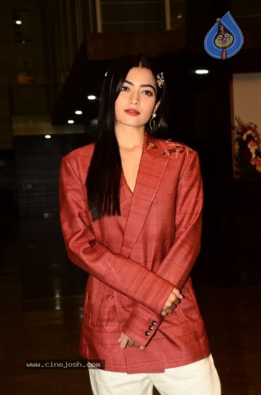 Rashmika New Photos - 11 / 21 photos