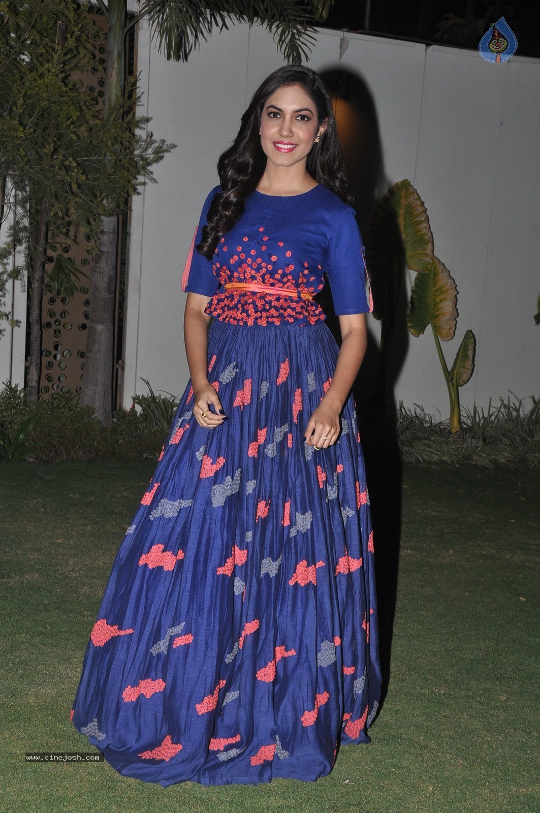Reetu Varma New Photos - 32 / 42 photos