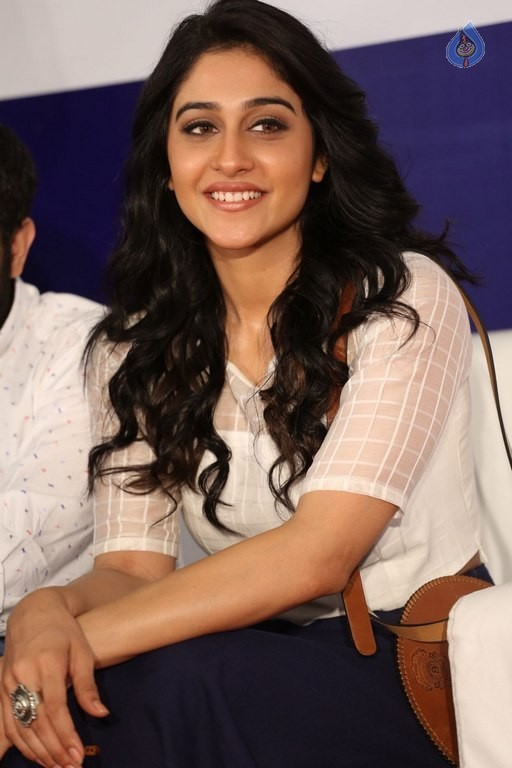 Regina at Aditya Mehta Foundation Event - 19 / 42 photos
