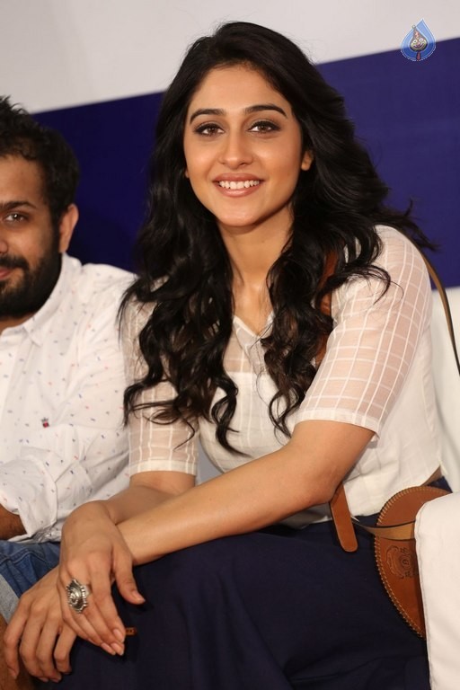 Regina at Aditya Mehta Foundation Event - 25 / 42 photos