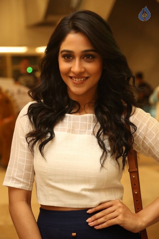 Regina at Aditya Mehta Foundation Event - 27 / 42 photos