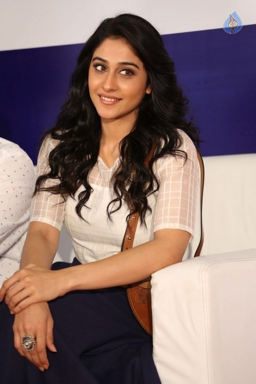 Regina at Aditya Mehta Foundation Event - 29 / 42 photos