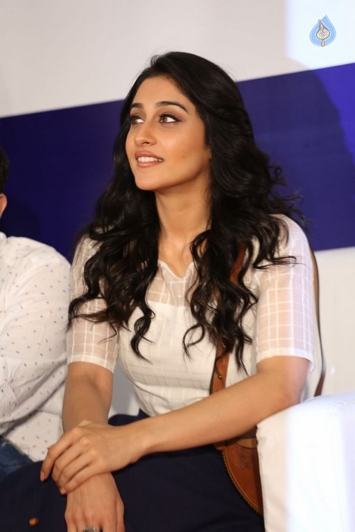 Regina at Aditya Mehta Foundation Event - 32 / 42 photos