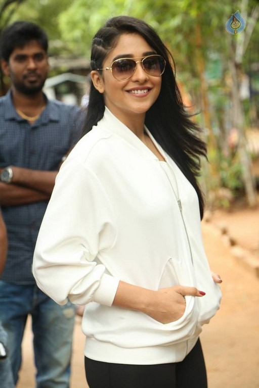Regina at Haritha Haram Event - 30 / 33 photos
