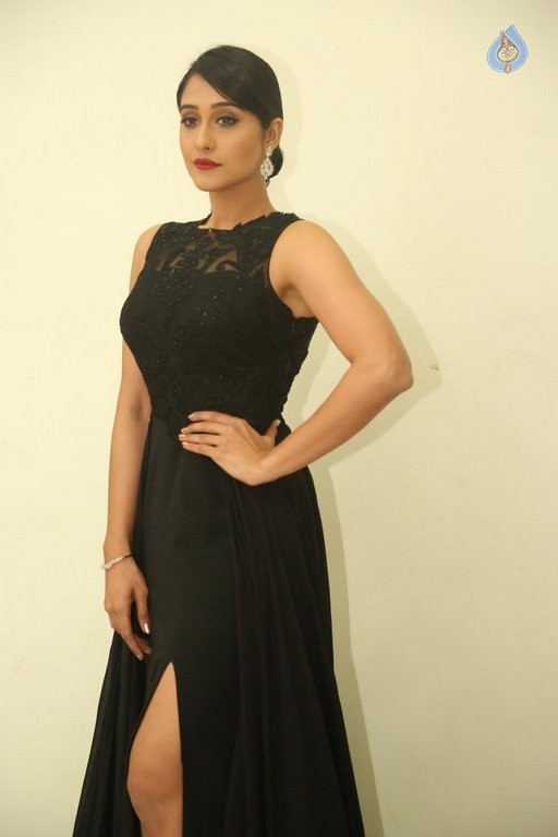Regina at Shourya Audio Launch - 25 / 62 photos