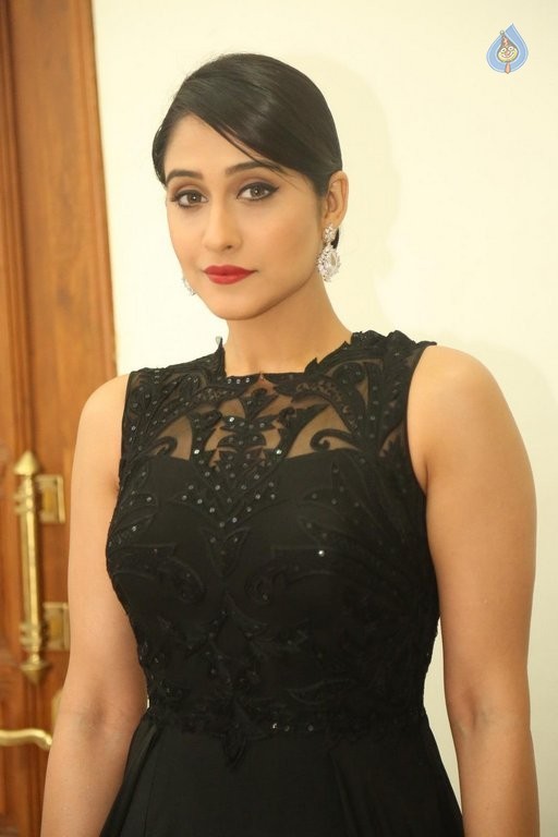 Regina at Shourya Audio Launch - 27 / 62 photos
