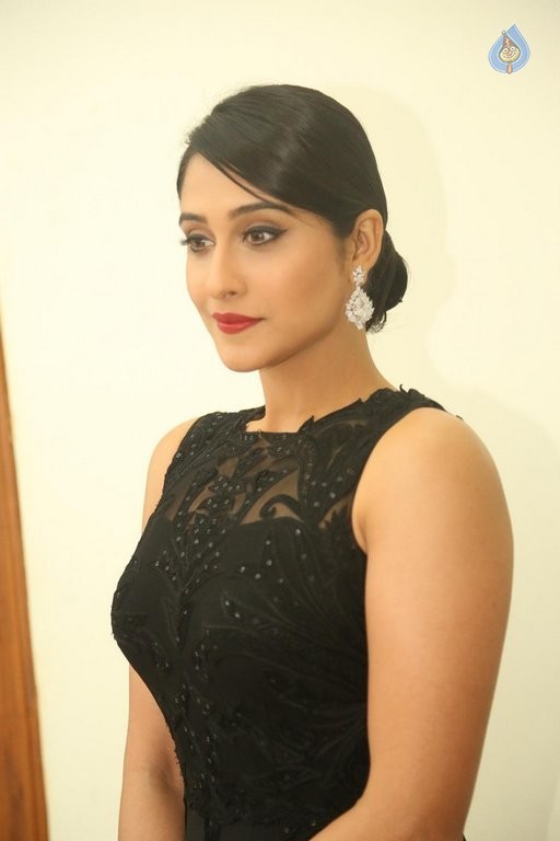 Regina at Shourya Audio Launch - 31 / 62 photos