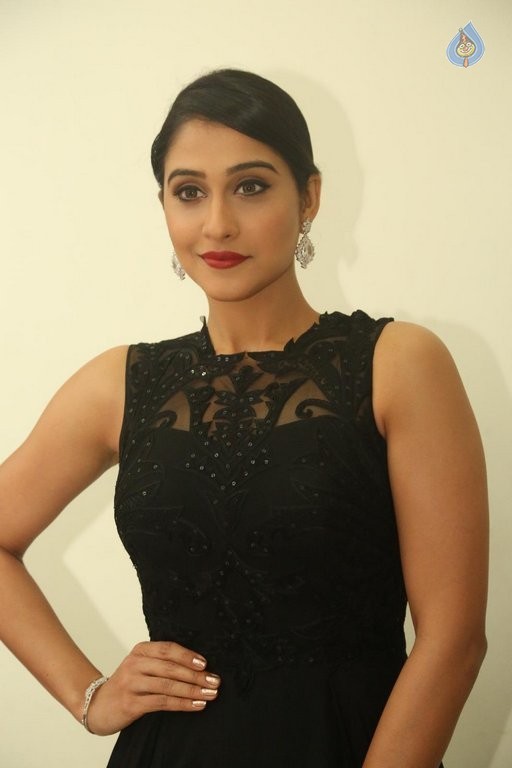 Regina at Shourya Audio Launch - 33 / 62 photos
