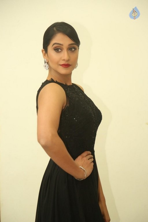 Regina at Shourya Audio Launch - 34 / 62 photos