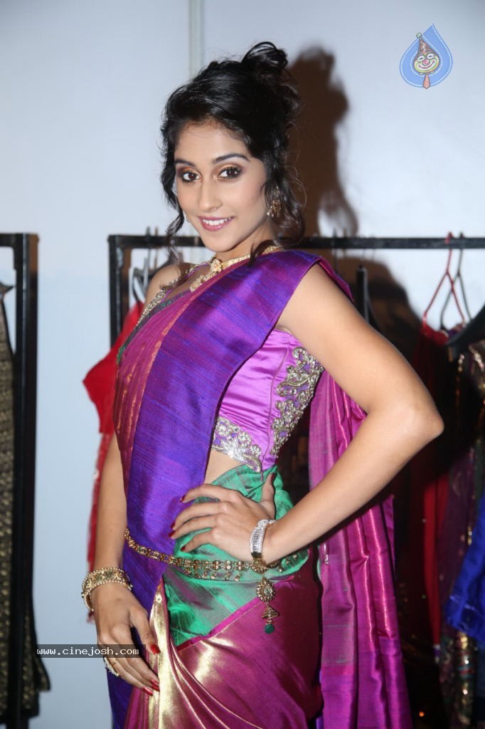 Regina Cassandra Gallery - 57 / 157 photos