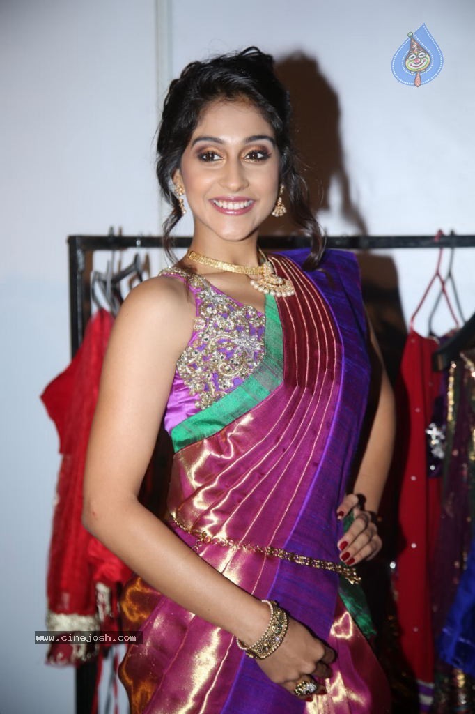 Regina Cassandra Gallery - 78 / 157 photos