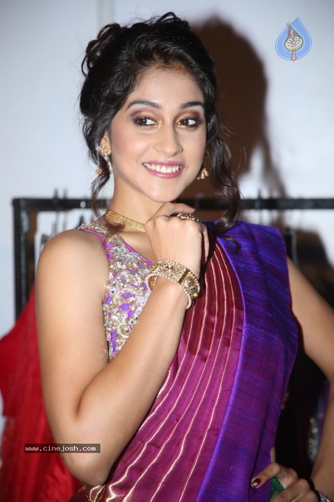 Regina Cassandra Gallery - 93 / 157 photos