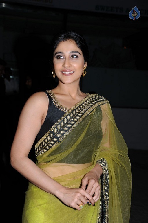 Regina Cassandra Latest Gallery - 13 / 66 photos