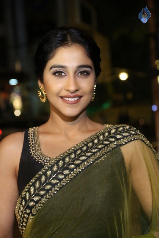 Regina Cassandra Latest Gallery - 16 / 66 photos