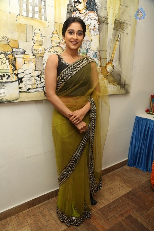 Regina Cassandra Latest Gallery - 62 / 66 photos