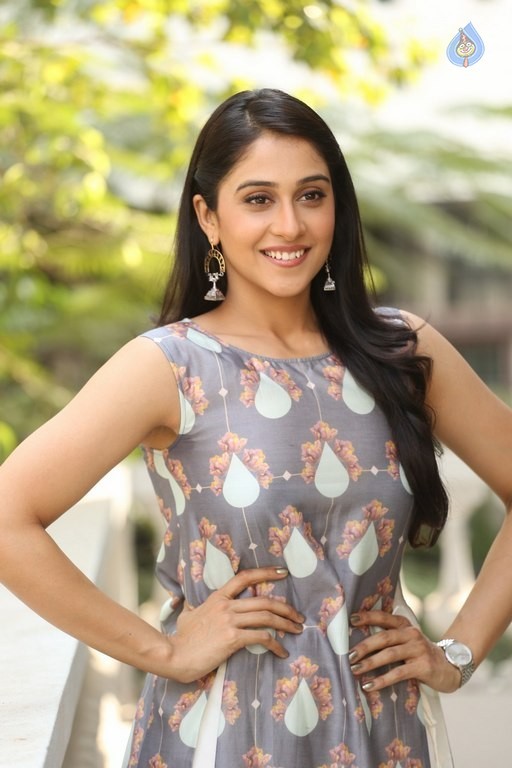 Regina Cassandra Latest Photos - 29 / 42 photos