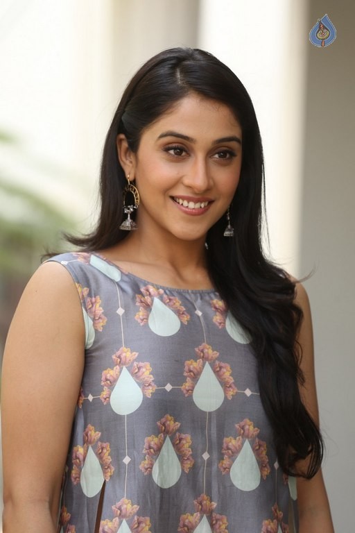 Regina Cassandra Latest Photos - 34 / 42 photos