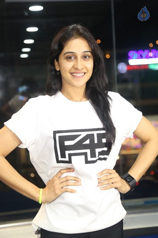 Regina Cassandra New Photos - 2 / 30 photos