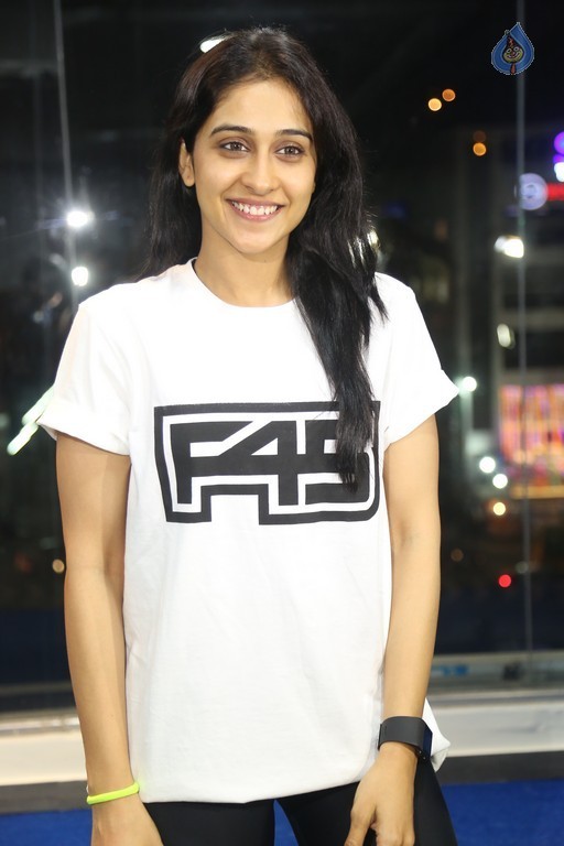 Regina Cassandra New Photos - 9 / 30 photos