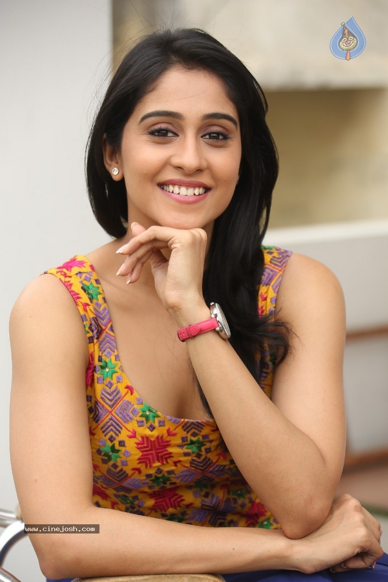 Regina Cassandra New Stills Photo 48 Of 118 