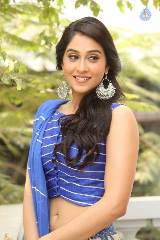 Regina Cassandra Photos - 17 / 24 photos