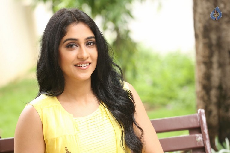 Regina Cassandra Photos - 55 / 61 photos