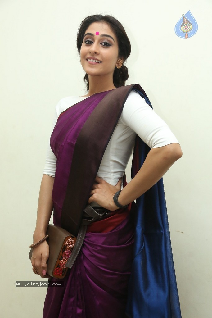 Regina New Photos - 19 / 100 photos
