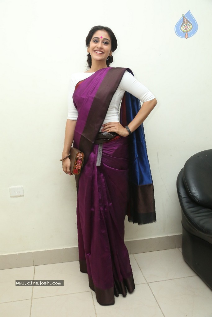 Regina New Photos - 66 / 100 photos