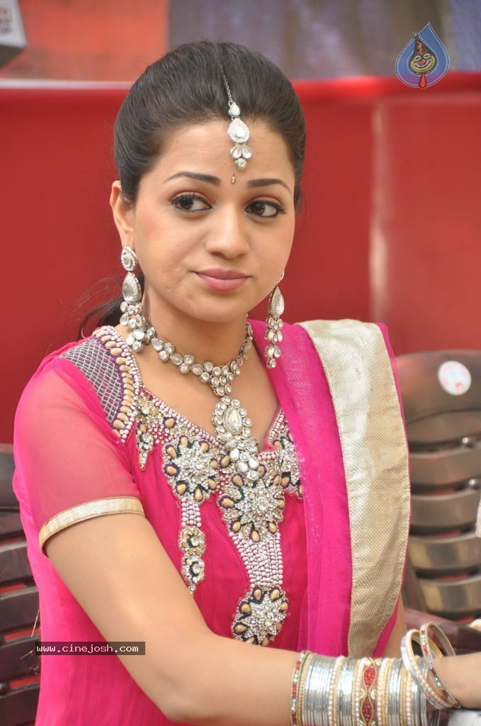 Reshma New Pics - 1 / 73 photos