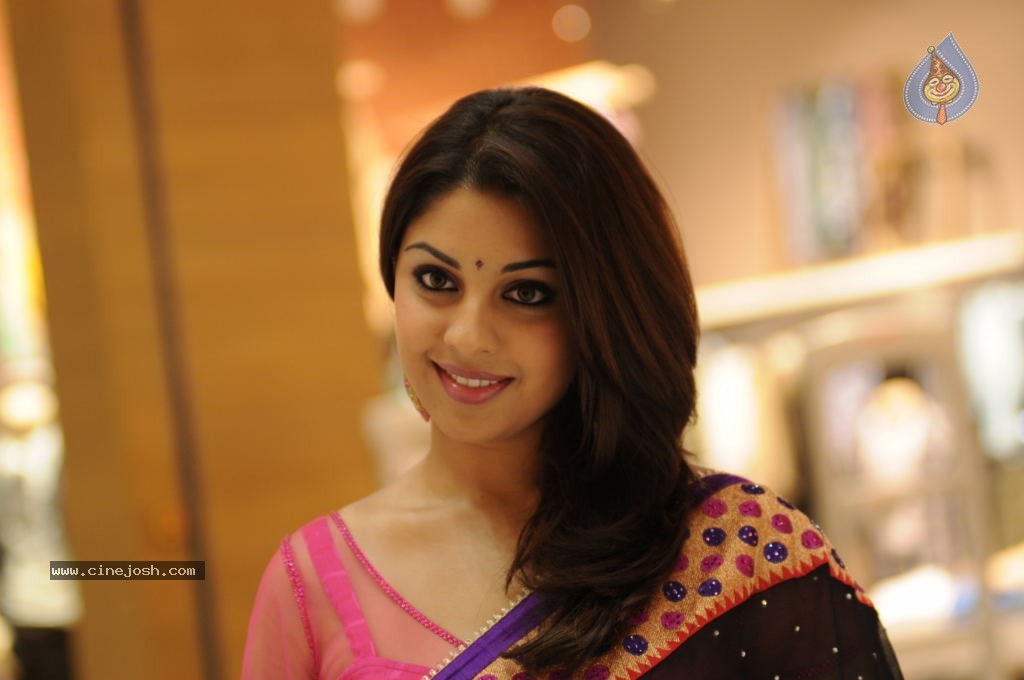 Richa Gangopadhyay Latest Photos - 8 / 47 photos