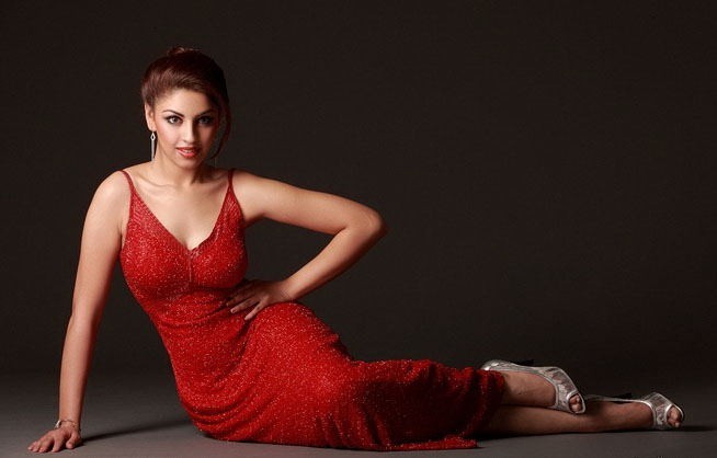 Richa Gangopadhyay Photo Stills - 20 / 29 photos