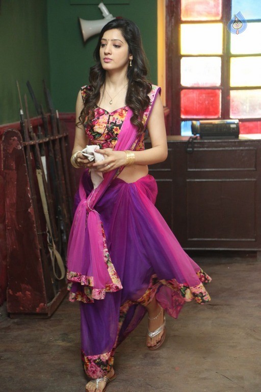 Richa Panai at Rakshaka Bhatudu Sets - 35 / 60 photos